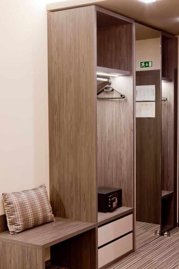 Relax Panzio Bed & Breakfast Gyor Luaran gambar