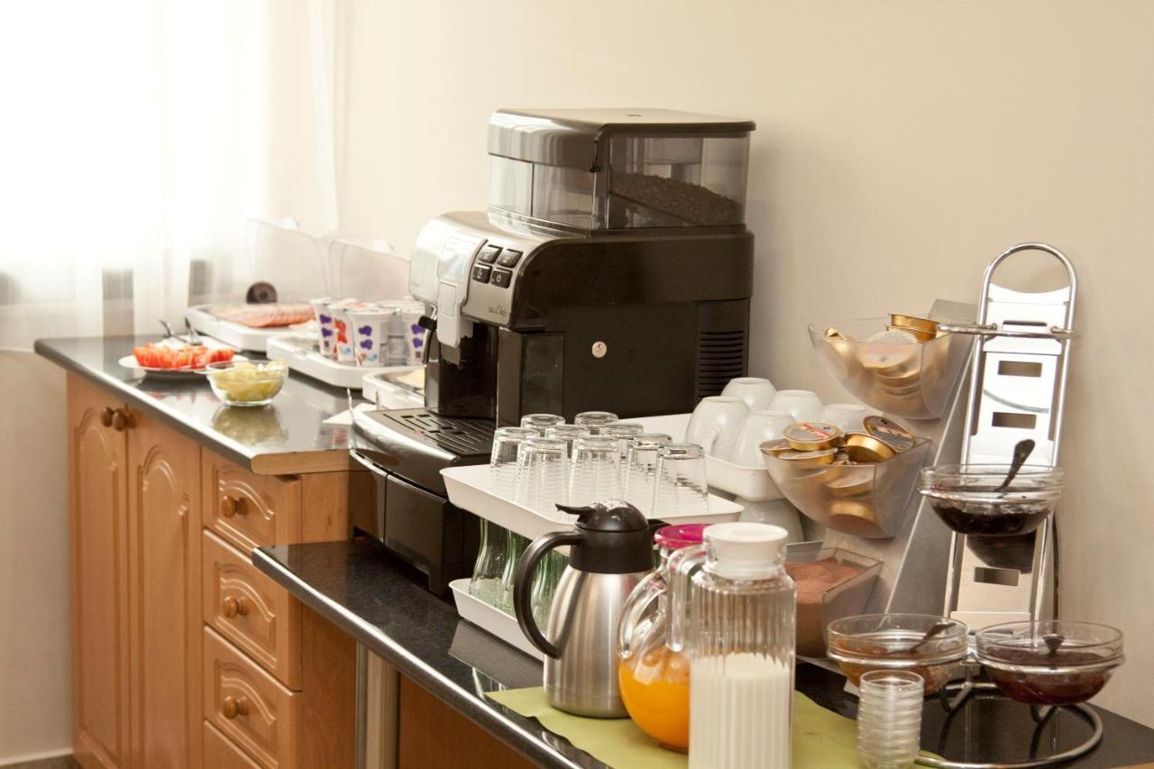 Relax Panzio Bed & Breakfast Gyor Luaran gambar