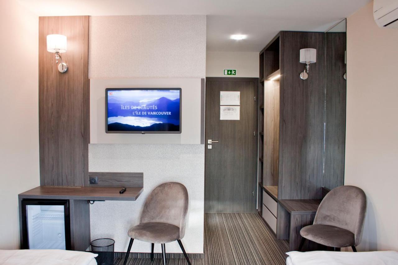 Relax Panzio Bed & Breakfast Gyor Luaran gambar